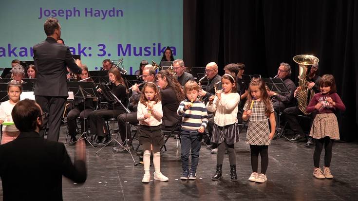 Udal Musika Eskolako Banda: Musika tailerra 3ko ikasleak bakarlari gonbidatuak