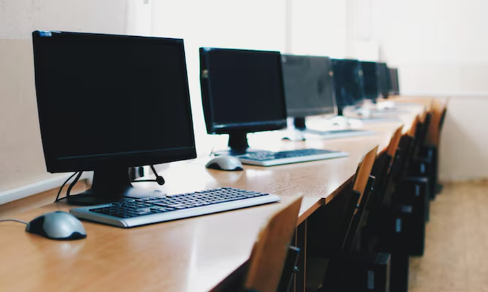 "Teknologien erabilera eskoletan: iraultza hezkuntzan"