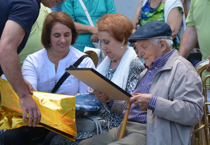 “Luis Fracaren oroimenez” Asociación Lírica Luis Mariano eta solistak