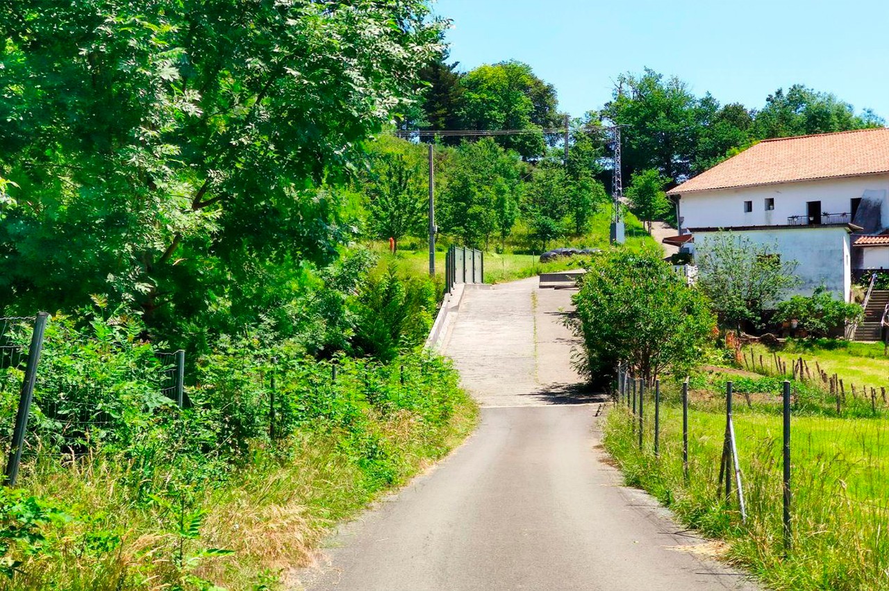 Buruntza auzoa, iragana eta oraina