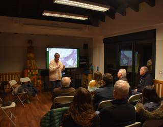 Leizetaren garbiketa prozesuaren inguruko hitzaldia, Larraulen