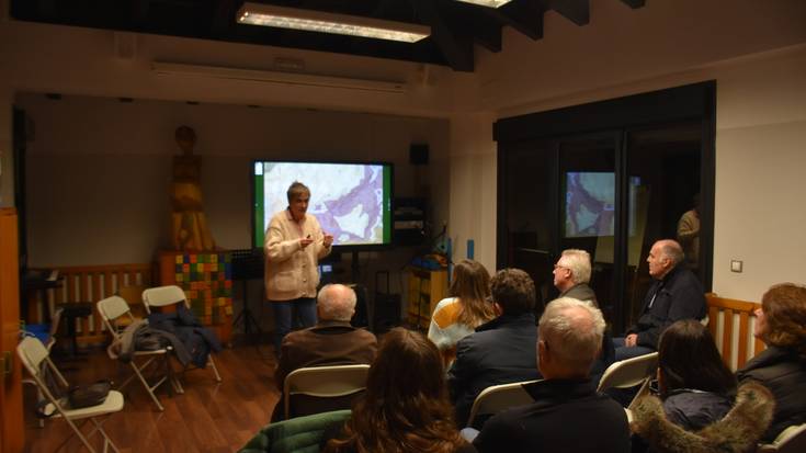 Leizetaren garbiketa prozesuaren inguruko hitzaldia, Larraulen