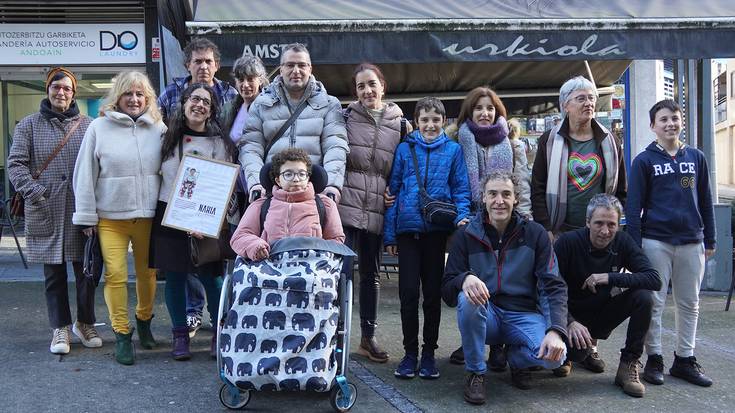 Nahia Patinoren aldeko ekimena Urkiola tabernan jarri dute abian