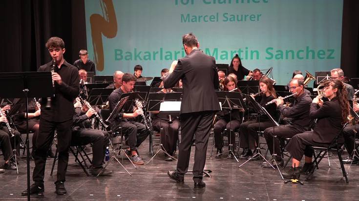 Udal Musika Eskolako Banda: Martin Sanchez Otaegi klarinete-jolea bakarlari
