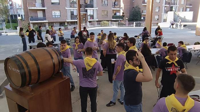 Kuadrillen eguna ospatuko dute Urnietako gazteek, Poxta Zaharrek antolatuta