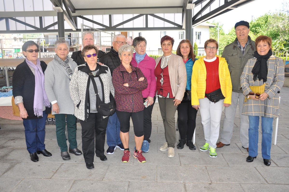 Zizurkilgo Elizpe jubilatuen elkarteak 80 urtekoen omenaldi-bazkaria antolatu du