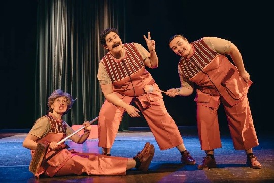 "Las que limpian" obra taularatuko du Saroben A Panadaria antzerki konpainiak