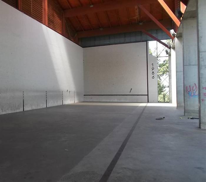 Skate parkearen eta pilotaleku irekien erabilera