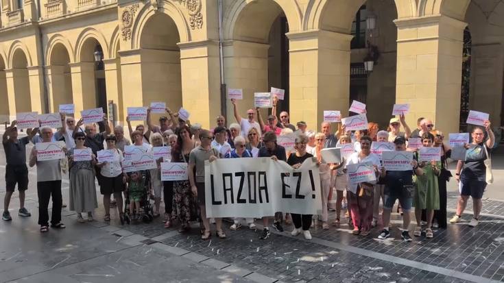 Errespetatu Andoain plataformak ia 3.000 alegazio aurkeztu ditu Aldundian, gaur goizean