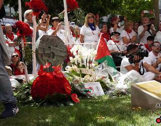 Frankismoaren krimenek estatuan bizi duten inpunitatea salatu dute Iruñean, German Rodriguezen aldeko omenaldian