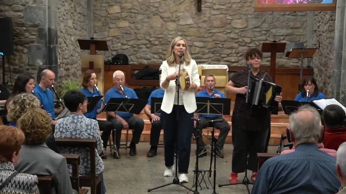 Olagain Txistulari Elkartea Amaia Oreja eta Kristina Solanorekin: "Erabil nazazu"