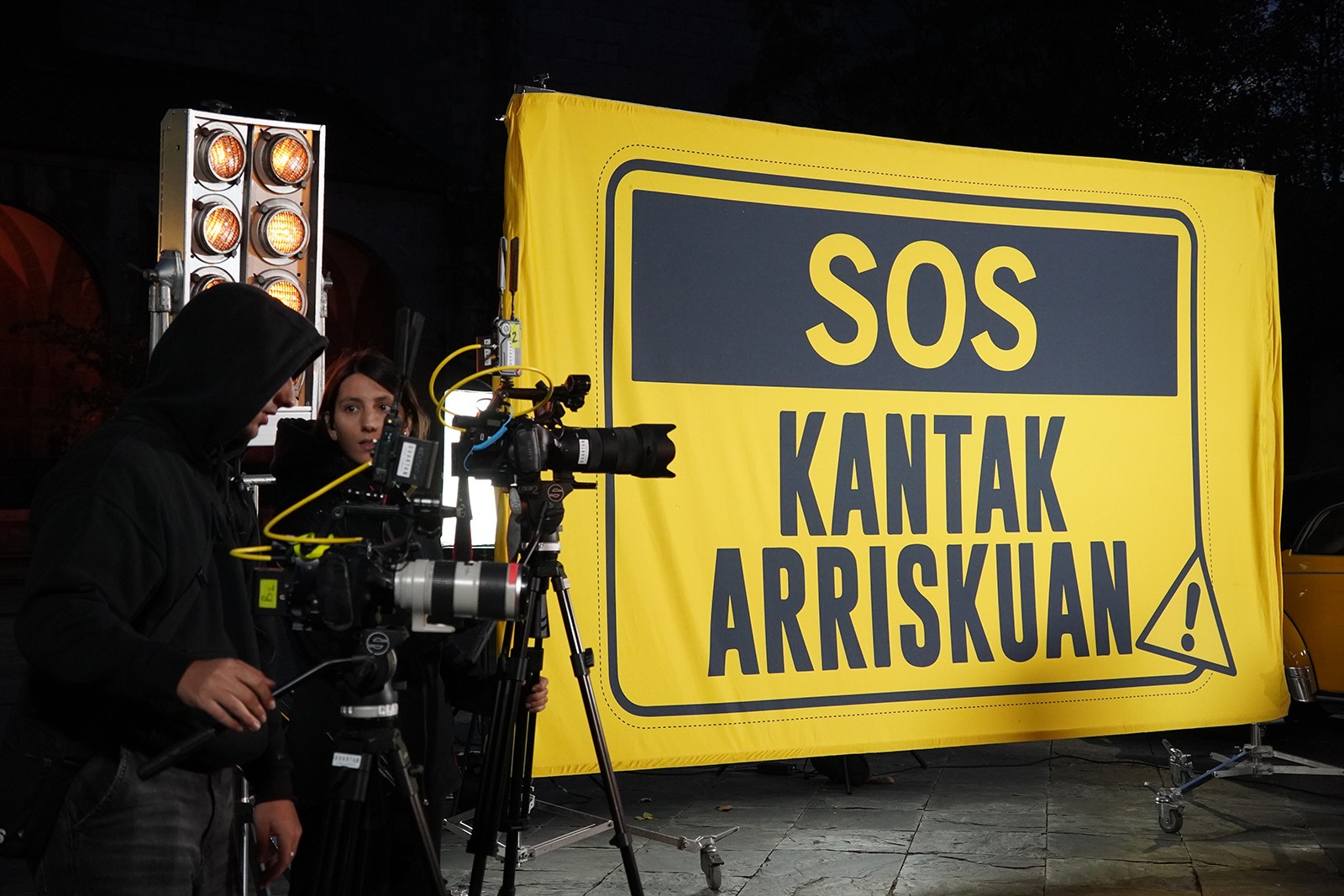 ETB Onen ikusgai jarri dute Zizurkilen grabatutako "Sos Kantuak Arriskuan" saioa