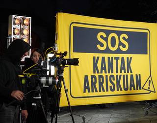 ETB Onen ikusgai jarri dute Zizurkilen grabatutako "Sos Kantuak Arriskuan" saioa