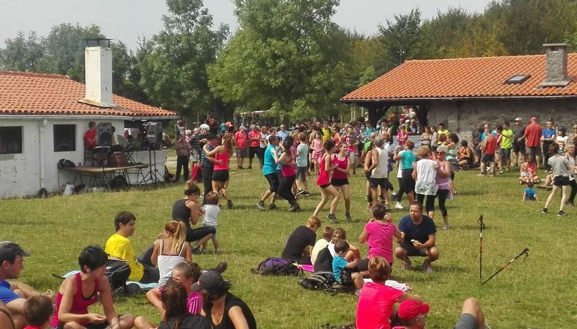 Zelatungo erromerian dantzan