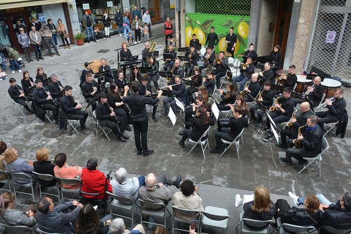 Musika Bandak Martuteneko espetxean eta Asteasun joko du, asteburuan