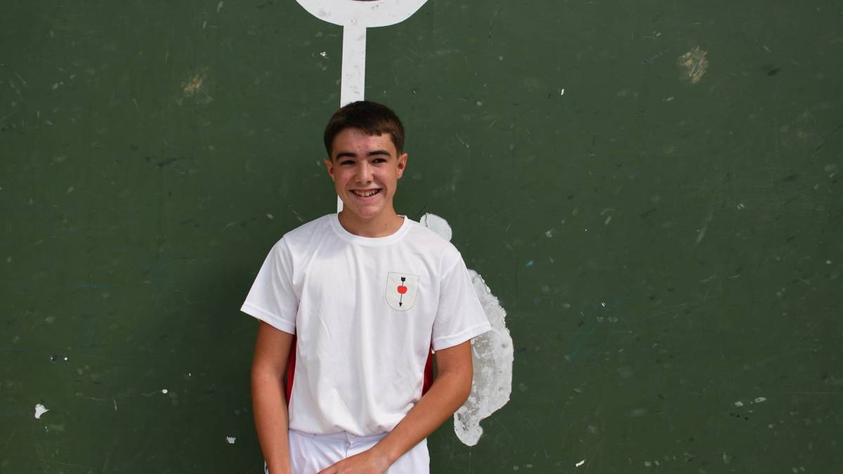 Pilota partidak Larraulgo jaietan