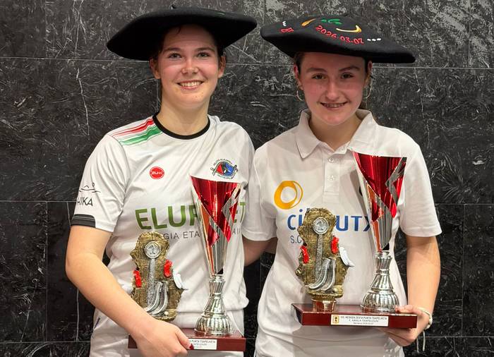 Gaztelekuko pilotari gazteak bikain ari dira hainbat txapelketetan