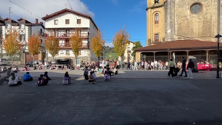 Urnietako Gau beltzaren aurretik, entsegu orokorra