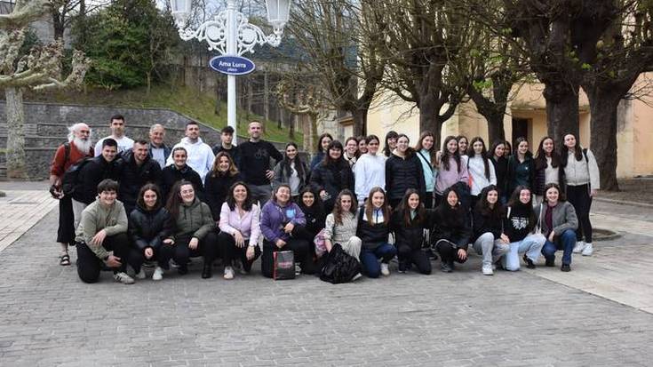 Loatzo Musika Eskolak Vilafranca del Penedeseko musika eskolako kideen bisita jasoko du