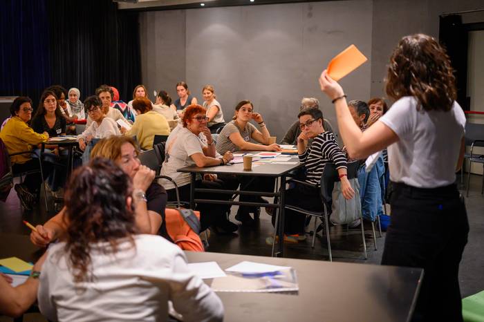 Emakumeen Etxearen sorkuntza-prozesuan aurrera egiteko hirugarren bilera deitu dute