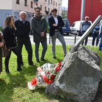 Jose Luis Lopez de Lacalle gogoan hartuko dute