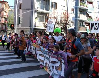 Atharratzera eta Bilbora joateko bus zerbitzua antolatu du Korrika batzordeak