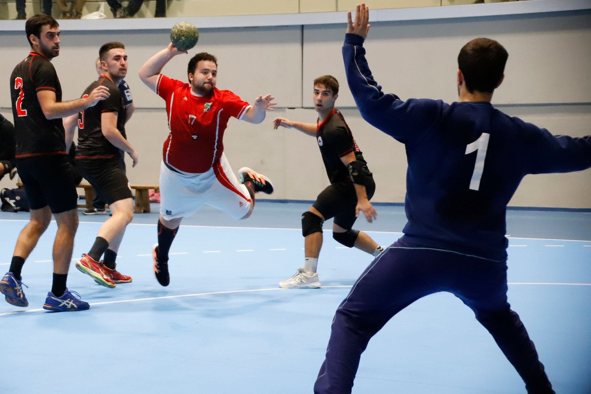 Asteburu gazi-gozoa Urnietako senior taldeentzat