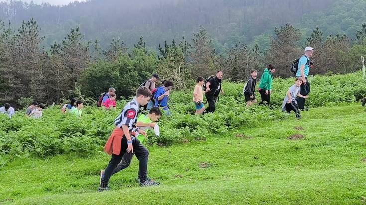 Mendi-txangoa, Eskola Kirola programaren baitan