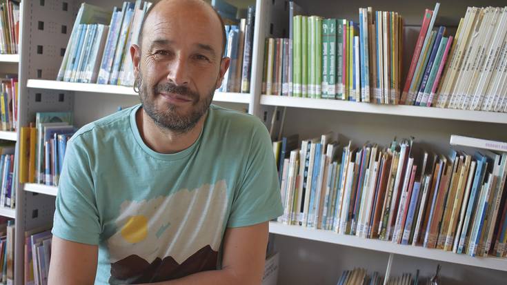 "Asteasu oso herri aktiboa da eta udal teknikari lanean jarduteko aldeko elementua da"