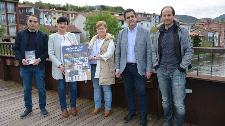 "Andoain Gida" aurkeztu dute, udalerriko zerbitzu eta jarduera ekonomikoen liburuxka