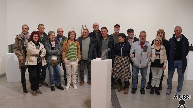 Euskal Herriko hainbat artista bildu dira Zumaian, Iñaki Olazabal gogoan hartuta