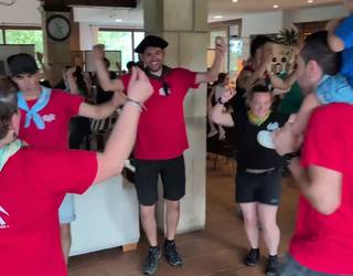 Oilasko jokoa San Estebango jaietan: Goiburu golfean