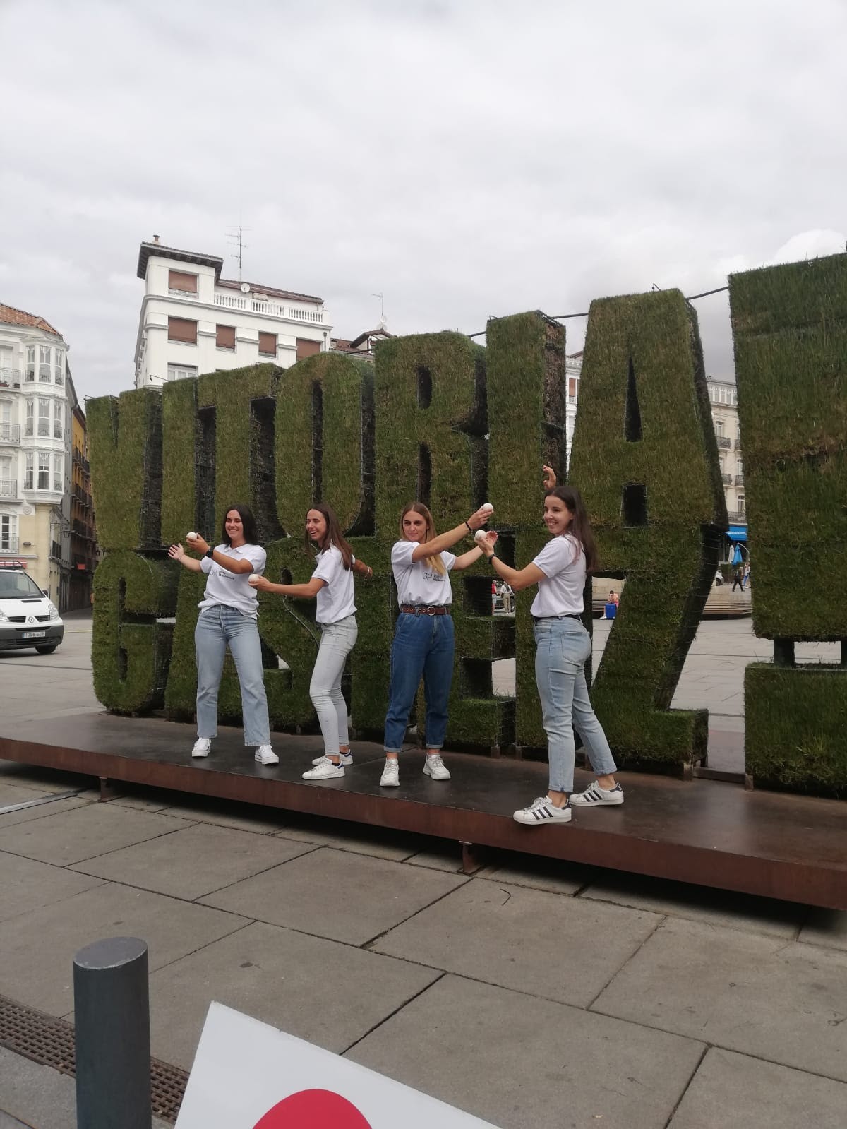 3 Hiriburuak txapelketa, emakumezkoen pilota munduan aurrerapauso handia