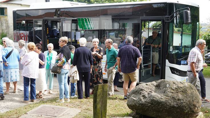 Autobus zerbitzu berezia izango da Sorabillako jaietan