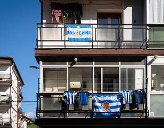 Realaren aldeko hauspoa, Urnietatik Sevillara