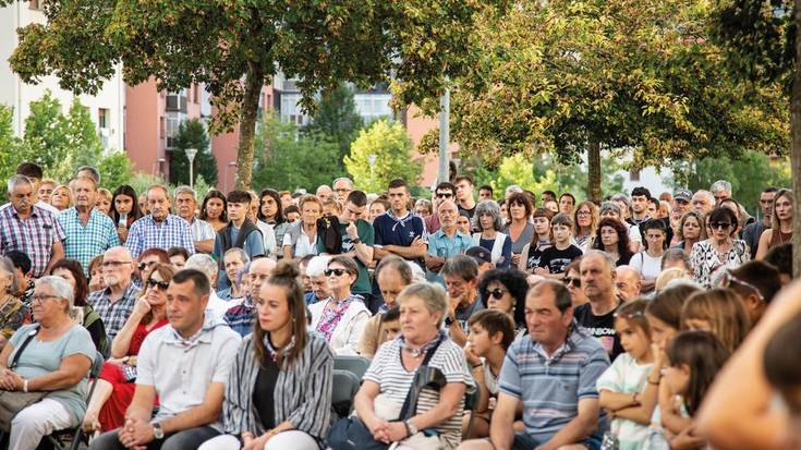 Denborak ahanztura dakarrela esaten da, baina Remi, 17 urte igaro diren arren, 2009ko uztailaren 31k oso presente jarraitzen du gugan