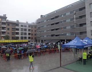 Aizkardiren mendi ibilaldia, igandean