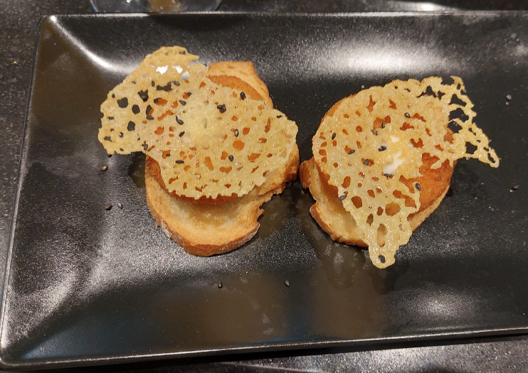 Santa Krutz eguneko pintxo irabazlea dastatu ahal izango da Hiru jatetxean, larunbat arratsaldean hasita