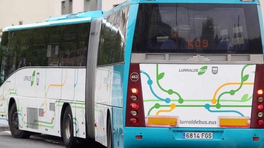 Horrela ez da garraio publikoa sustatzen!