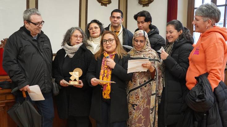 Esker ona adierazi diete euskara ikasleei, Euskararen Nazioarteko Egunean