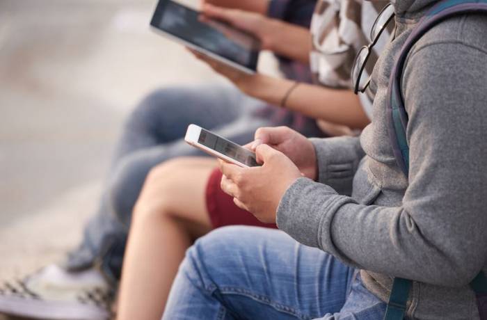 "Pornografiaren eragina nerabezaroan"