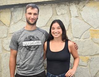 "Auzotarrek oso ondo erantzuten dute, beti daude laguntzeko prest"