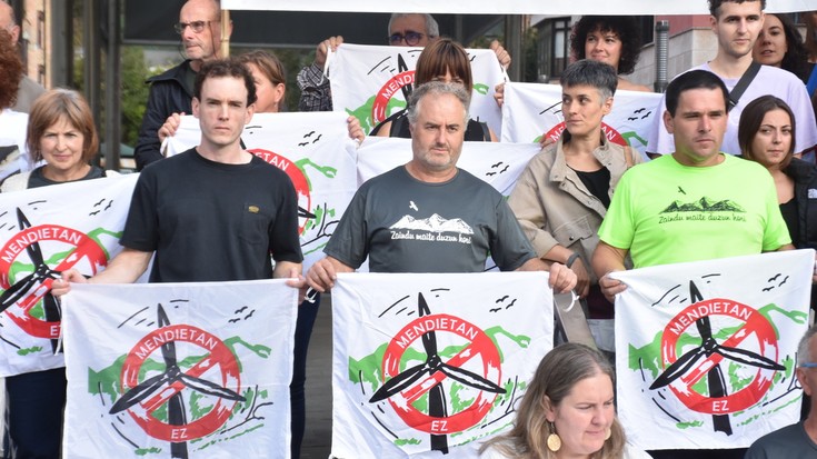 Amasamendi Bizirikek alegazioak sinatzera eta mobilizatzera deitu ditu herritarrak