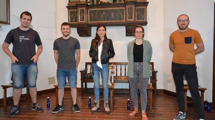 Joanes Illarregi, Maialen Akizu, Maddalen Arzallus eta Unai Mendizabal bertsotan Goiburun