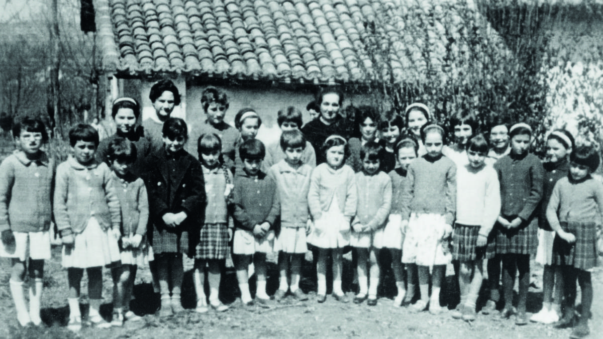 Mendeurren-ekitaldia, Xoxokako Eskola omentzeko