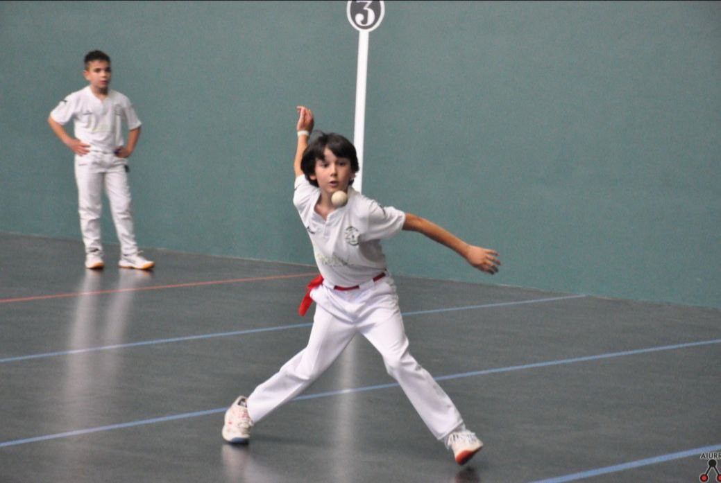 Ziotza Pilota Eskola izango da Txapela Eguneko txapelduna