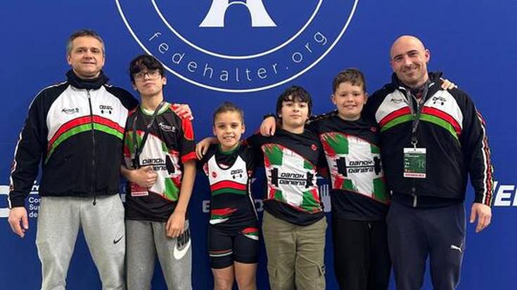 Danok Danena halterofilia taldeko gazteen emaitzak