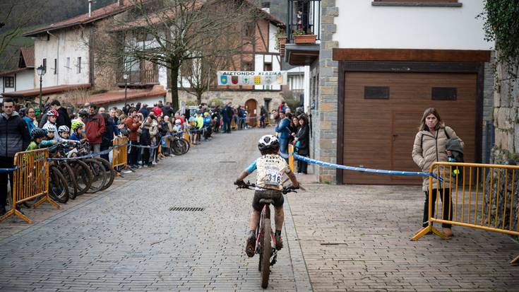 250 partaide Aiztondoko MTB probaren laugarren edizioan