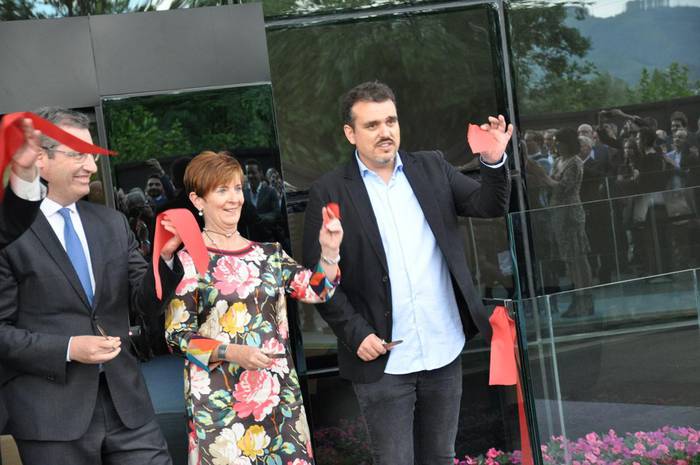 Irizar e-Movility lantegia inauguratu dute