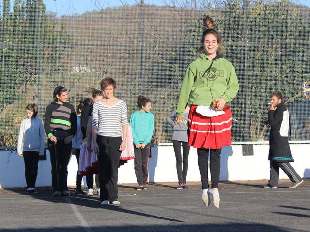 Maskaradako dantzen entsegua astelehenean Atxulondon